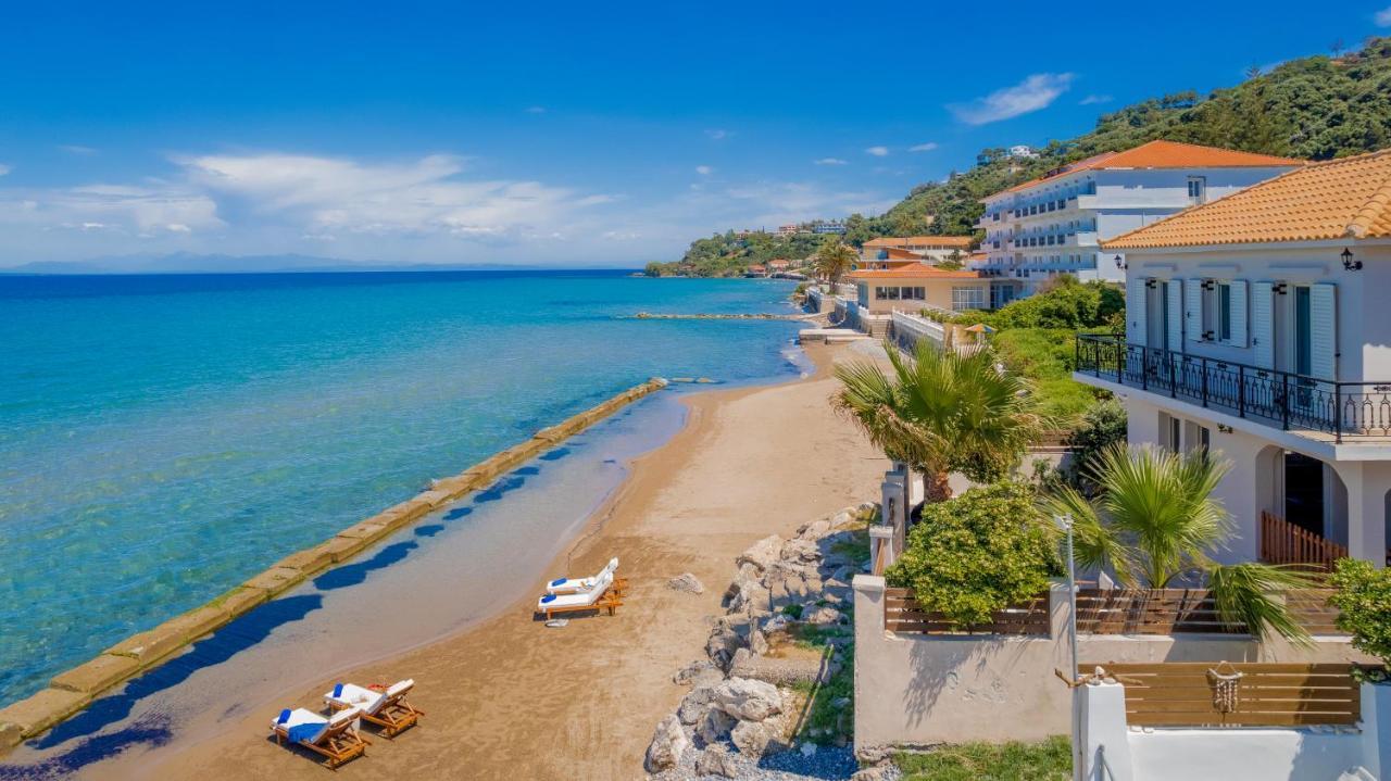 Villa Elizabeth - Seafront Classic Villa! أرغاسي المظهر الخارجي الصورة