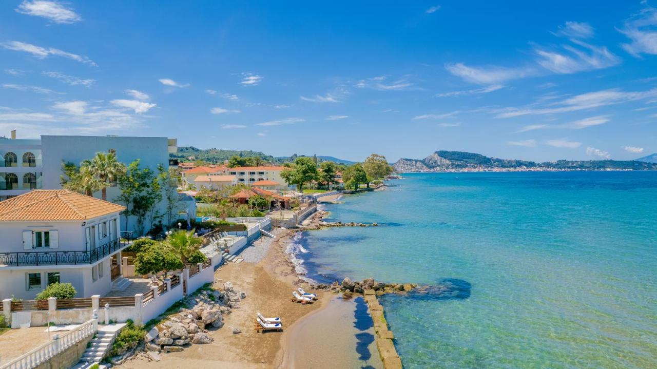Villa Elizabeth - Seafront Classic Villa! أرغاسي المظهر الخارجي الصورة
